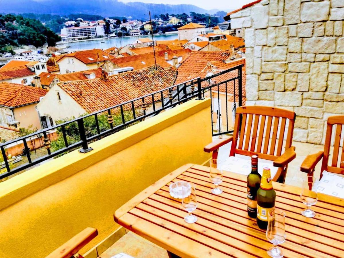 Апартаменти Lux Attic Old Town Rab Раб Екстер'єр фото
